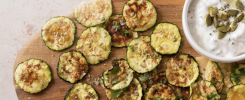 Chips de courgettes au parmesan