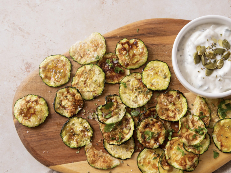 Chips de courgettes au parmesan