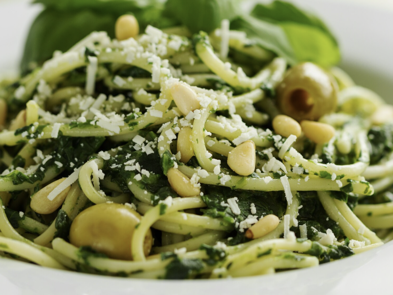 Spaghettis pesto avocat