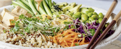 Poke Bowl végétarien chou rouge